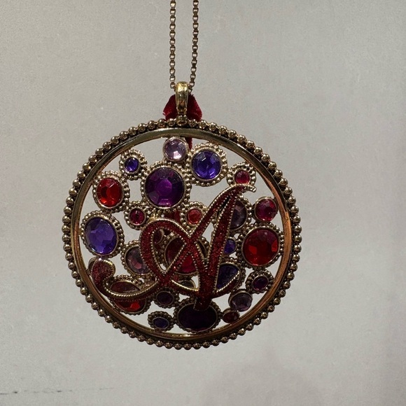 Gold Tone Liz & Co. 2009 “A” Monogram Ornament Pendant Unisex - Picture 4 of 11